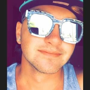 Meet your Posher, Cj